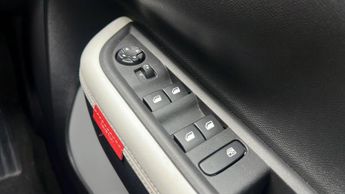 Citroen C3 Aircross 1.2 Hybrid MAX SUV 5dr Petrol Hybrid e-DSC Euro 6 (s/s) (136 ps)
