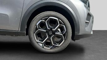 Citroen C3 1.2 Hybrid MAX Hatchback 5dr Petrol Hybrid e-DSC Euro 6 (s/s) (1