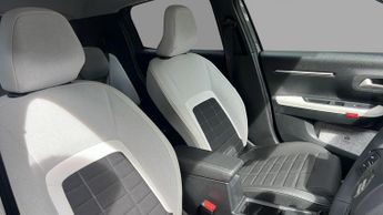 Citroen C3 1.2 Hybrid MAX Hatchback 5dr Petrol Hybrid e-DSC Euro 6 (s/s) (1
