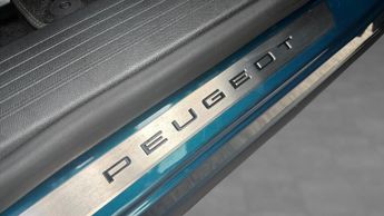 Peugeot 3008 73kWh GT SUV 5dr Electric Auto (210 ps)