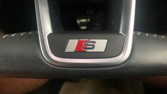 Audi Tt 2.0 TFSI 40 Black Edition Coupe 3dr Petrol S Tronic Euro 6 (s/s)