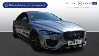 Jaguar XE 2.0 P250i R-Dynamic HSE Saloon 4dr Petrol Auto Euro 6 (s/s) (250