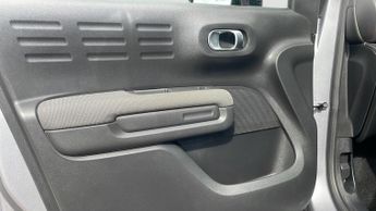 Citroen C3 Aircross 1.2 PureTech PLUS SUV 5dr Petrol EAT6 Euro 6 (s/s) (130 ps)