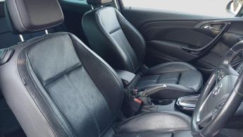 Vauxhall Astra Gtc 1.4i Turbo SRi Coupe 3dr Petrol Auto Euro 6 (140 ps)