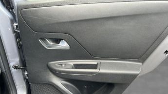 Vauxhall Mokka Electric 50kWh Ultimate SUV 5dr Electric Auto (136 ps)