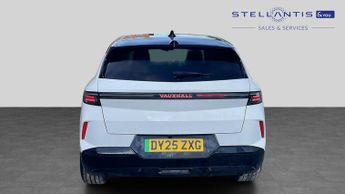 Vauxhall Grandland Electric 73kWh GS SUV 5dr Electric Auto (213 ps)