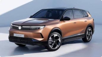 Vauxhall Grandland Electric 73kWh Ultimate Auto 5dr