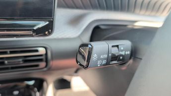 Citroen C3 Aircross 1.2 Hybrid MAX SUV 5dr Petrol Hybrid e-DSC Euro 6 (s/s) (136 ps)