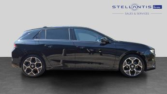 Vauxhall Astra 1.2 Turbo Ultimate Hatchback 5dr Petrol Auto Euro 6 (s/s) (130 p