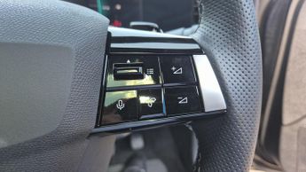 Vauxhall Astra 1.2 Turbo Ultimate Hatchback 5dr Petrol Auto Euro 6 (s/s) (130 p