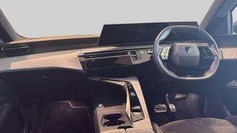 Peugeot 5008 73kWh GT SUV 5dr Electric Auto (210 ps)