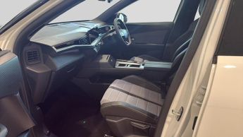 Vauxhall Grandland Electric 73kWh GS SUV 5dr Electric Auto (213 ps)