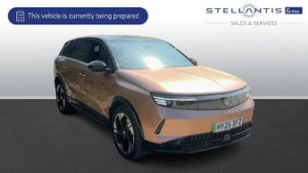 Vauxhall Grandland Electric 73kWh Ultimate SUV 5dr Electric Auto (213 ps)