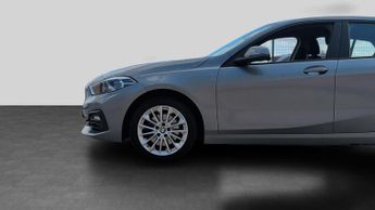 BMW 1 Series 1.5 118i SE (LCP) Hatchback 5dr Petrol DCT Euro 6 (s/s) (136 ps)