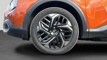 Citroen C4 1.2 PureTech Shine Hatchback 5dr Petrol EAT8 Euro 6 (s/s) (130 p