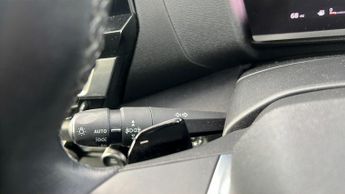 Citroen C4 1.2 PureTech Shine Hatchback 5dr Petrol EAT8 Euro 6 (s/s) (130 p