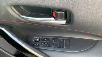 Toyota Corolla 1.8 VVT-h Excel Hatchback 5dr Petrol Hybrid CVT Euro 6 (s/s) (12