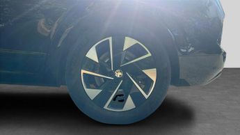 Vauxhall Grandland Electric 73kWh GS SUV 5dr Electric Auto (213 ps)