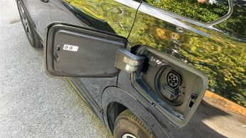 Vauxhall Grandland Electric 73kWh GS SUV 5dr Electric Auto (213 ps)