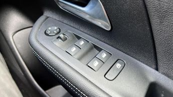 Vauxhall Mokka 1.2 Hybrid Ultimate SUV 5dr Petrol Hybrid e-DCT Euro 6 (s/s) (14