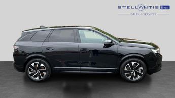 Vauxhall Grandland Electric 73kWh GS SUV 5dr Electric Auto (213 ps)