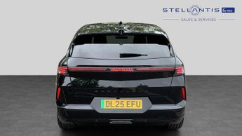 Vauxhall Grandland Electric 73kWh GS SUV 5dr Electric Auto (213 ps)