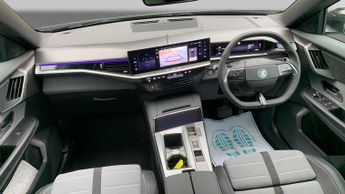 Vauxhall Grandland Electric 73kWh GS SUV 5dr Electric Auto (213 ps)