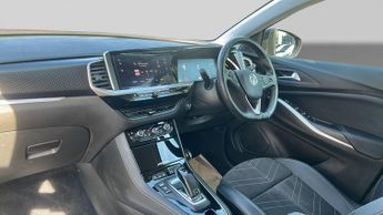 Vauxhall Grandland 1.2 Turbo Ultimate SUV 5dr Petrol Auto Euro 6 (s/s) (130 ps)