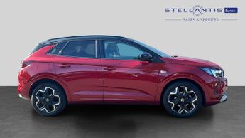 Vauxhall Grandland 1.2 Turbo Ultimate SUV 5dr Petrol Auto Euro 6 (s/s) (130 ps)