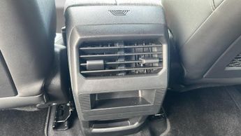 Peugeot 3008 SUV 1.2 GT SUV 5dr Petrol Hybrid e-DSC6 Euro 6 (s/s) (136 ps)