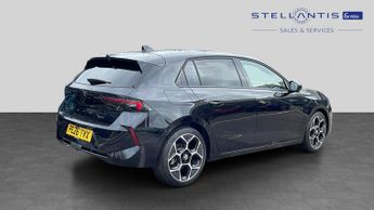 Vauxhall Astra 1.2 Turbo Ultimate Hatchback 5dr Petrol Auto Euro 6 (s/s) (130 p