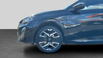 Peugeot 208 51kWh GT Auto 5dr (11kW Charger)