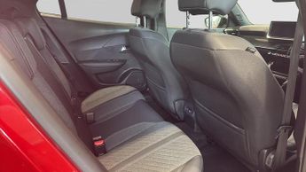 Peugeot 2008 50kWh Allure SUV 5dr Electric Auto (11kW Charger) (136 ps)