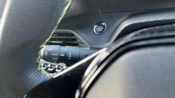 Peugeot 2008 54kWh GT SUV 5dr Electric Auto (11kW Charger) (156 ps)