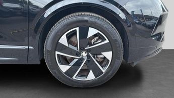 Vauxhall Grandland Electric 73kWh GS SUV 5dr Electric Auto (213 ps)