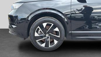 Vauxhall Grandland Electric 73kWh GS SUV 5dr Electric Auto (213 ps)