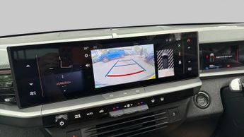 Vauxhall Grandland Electric 73kWh GS SUV 5dr Electric Auto (213 ps)
