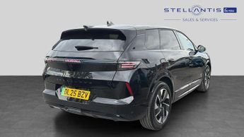 Vauxhall Grandland Electric 73kWh GS SUV 5dr Electric Auto (213 ps)