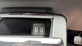 Vauxhall Grandland Electric 73kWh GS SUV 5dr Electric Auto (213 ps)