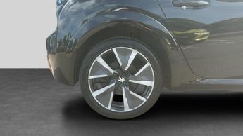 Peugeot 208 50kWh GT Premium Hatchback 5dr Electric Auto (136 ps)