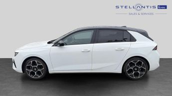 Vauxhall Astra 1.2 Turbo Ultimate Hatchback 5dr Petrol Auto Euro 6 (s/s) (130 p