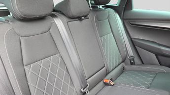 Skoda Karoq 1.5 TSI ACT SportLine SUV 5dr Petrol DSG Euro 6 (s/s) (150 ps)