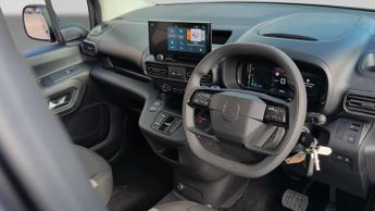 Citroen Berlingo 52kWh PLUS M MPV 5dr Electric Auto (11kW Charger) (136 ps)