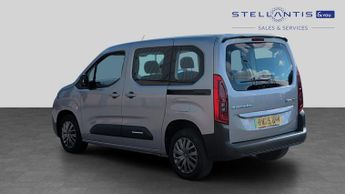 Citroen Berlingo 52kWh PLUS M MPV 5dr Electric Auto (11kW Charger) (136 ps)