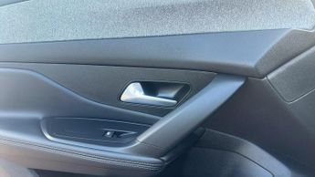 Peugeot 308 1.2 PureTech Allure Premium Hatchback 5dr Petrol EAT Euro 6 (s/s
