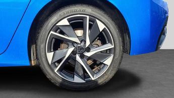 Peugeot 308 1.2 PureTech Allure Premium Hatchback 5dr Petrol EAT Euro 6 (s/s
