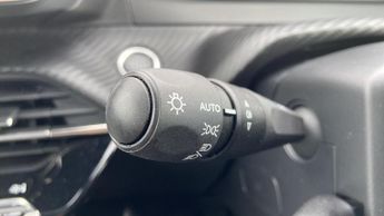 Peugeot 2008 50kWh Allure SUV 5dr Electric Auto (11kW Charger) (136 ps)