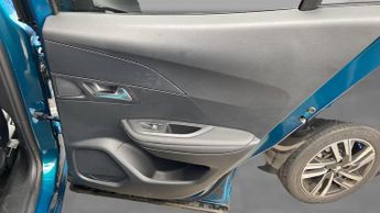 Peugeot 2008 50kWh Allure SUV 5dr Electric Auto (11kW Charger) (136 ps)