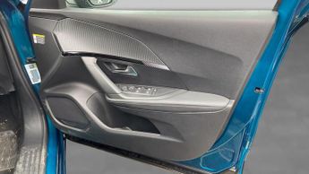 Peugeot 2008 50kWh Allure SUV 5dr Electric Auto (11kW Charger) (136 ps)