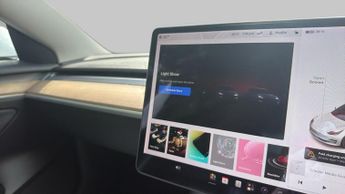 Tesla Model 3 Standard Range Plus Saloon 4dr Electric Auto RWD (241 bhp)